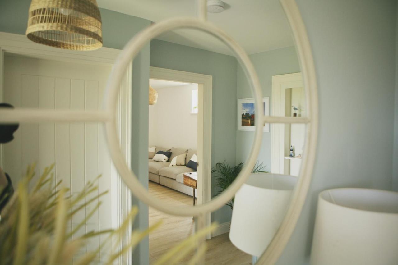 Ocean Breeze Villa Корк Екстериор снимка